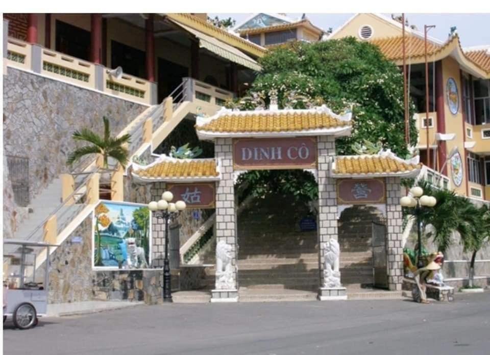 Nguyen Kim Motel Лонгхай Экстерьер фото