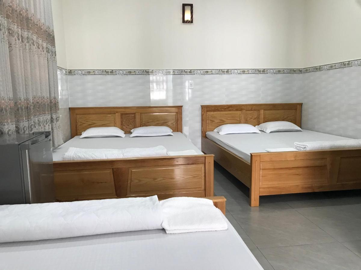 Nguyen Kim Motel Лонгхай Экстерьер фото